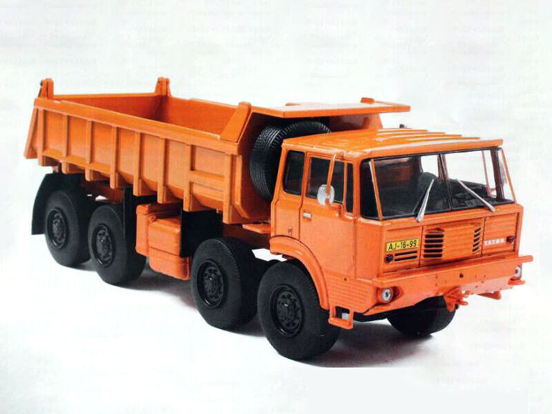 Tatra 813 8x8 S1 Kultovní náklaďáky 51